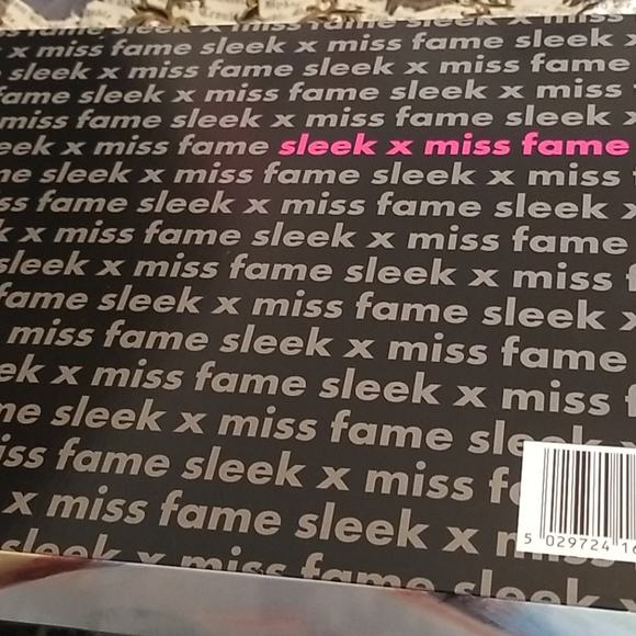 Sleek x Miss Fame makeup kit - Picture 4 of 8